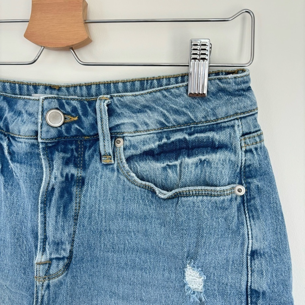 Good American Good Curve Denim Cut Off Jean Shorts 4/27 - Picture 6 of 12